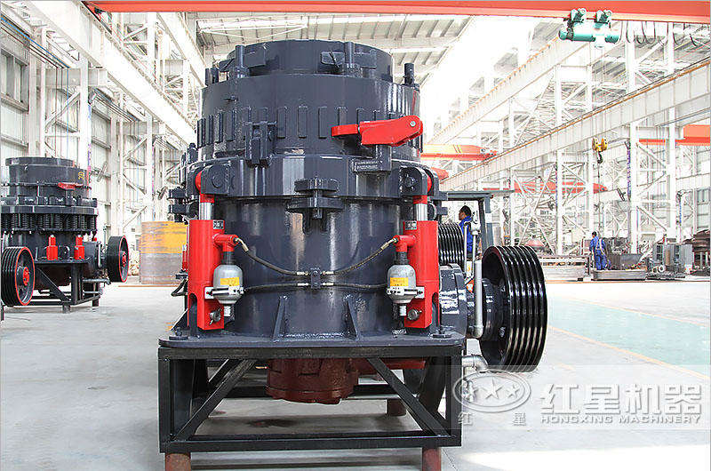 全液壓圓錐破碎機GYS300，出料粒形更好
